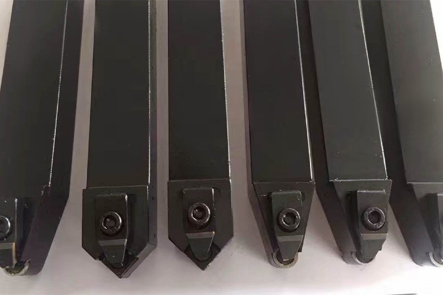 Soustruh náhradní díly